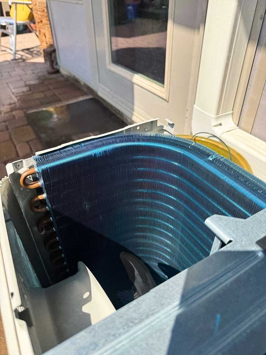 Clean-ac-unit-after-ac-maintenance