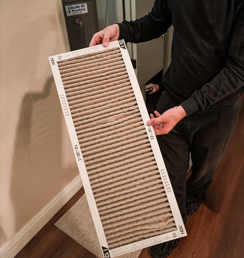 indoor-air-quaility-filter-changing